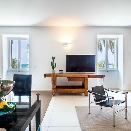 Casa Giulia - Apartment Beachfront With 2 Bedrooms, Air Conditioning And Private Parking, Just 30 Meters From The Beach Сестри-Леванте Экстерьер фото