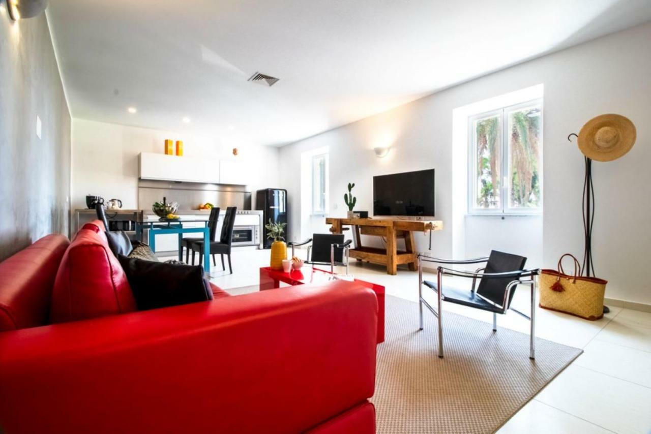 Casa Giulia - Apartment Beachfront With 2 Bedrooms, Air Conditioning And Private Parking, Just 30 Meters From The Beach Сестри-Леванте Экстерьер фото